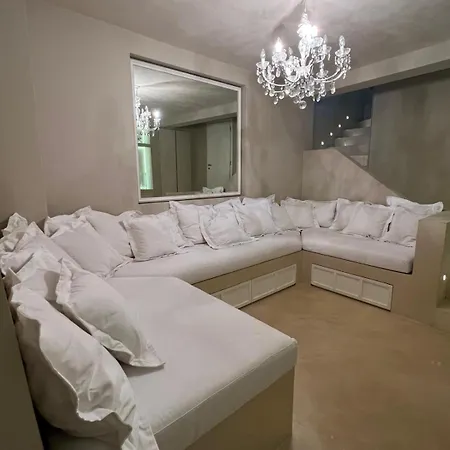 Evelyn's Tatil Evi *